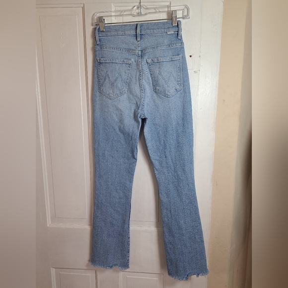 Mother The Tippy Top Insider Ankle Fray Jeans in Sippin' Sweet Tea Size 25 - Picture 3 of 13